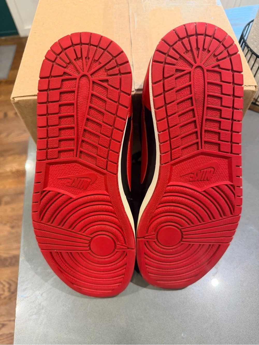 2015 Jordan 1 Low OG Bred size 12 Rare